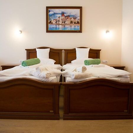 Luxury Hotel Siofok Luaran gambar